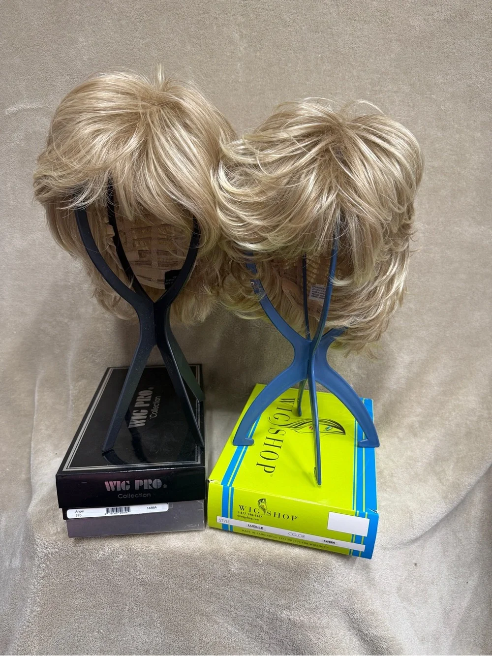 Lot of 2 wig wig pro and wig shop short shag blonde synthetic average